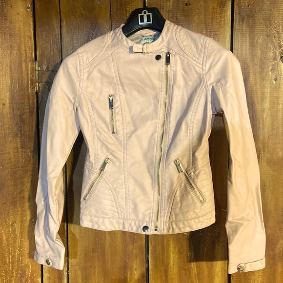 Charlotte Russe Jackets & Blazers - Charlotte Russe Pale Pink Faux Leather Jacket